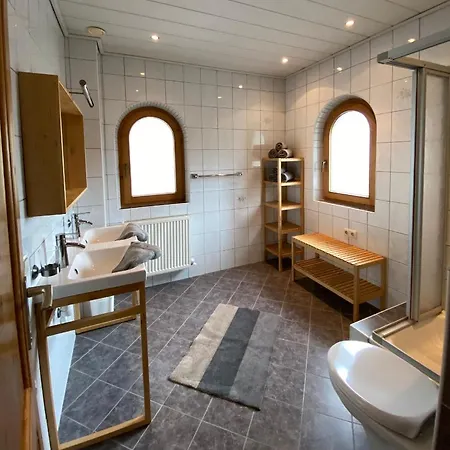 Haus-michaela Apartment *